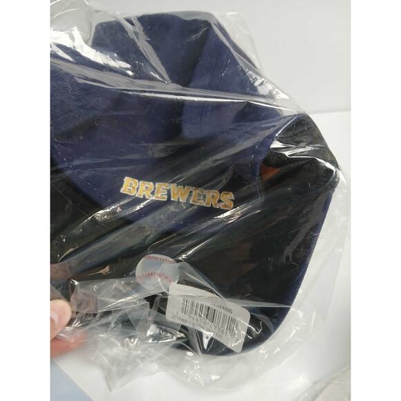 NWT New Era Boys Milwaukee Brewers Alt Logo Jr Team 39THIRTY Fit Hat.YELLOW/NAVY - Picture 3 of 3